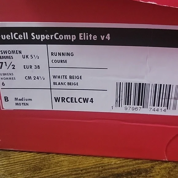 NIB New Balance Fuelcell Supercomp Elite V4 Sneakers Womens 7.5 - Picture 2 of 5